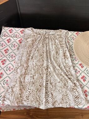 Calvin Klein Cream and Brown Speckled Sleeveless Top Women’s